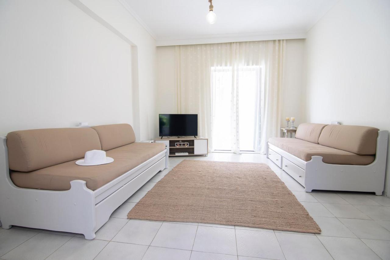 Filrose Sea View Apartment By Rentalspro Nea Poteidaia Exterior foto